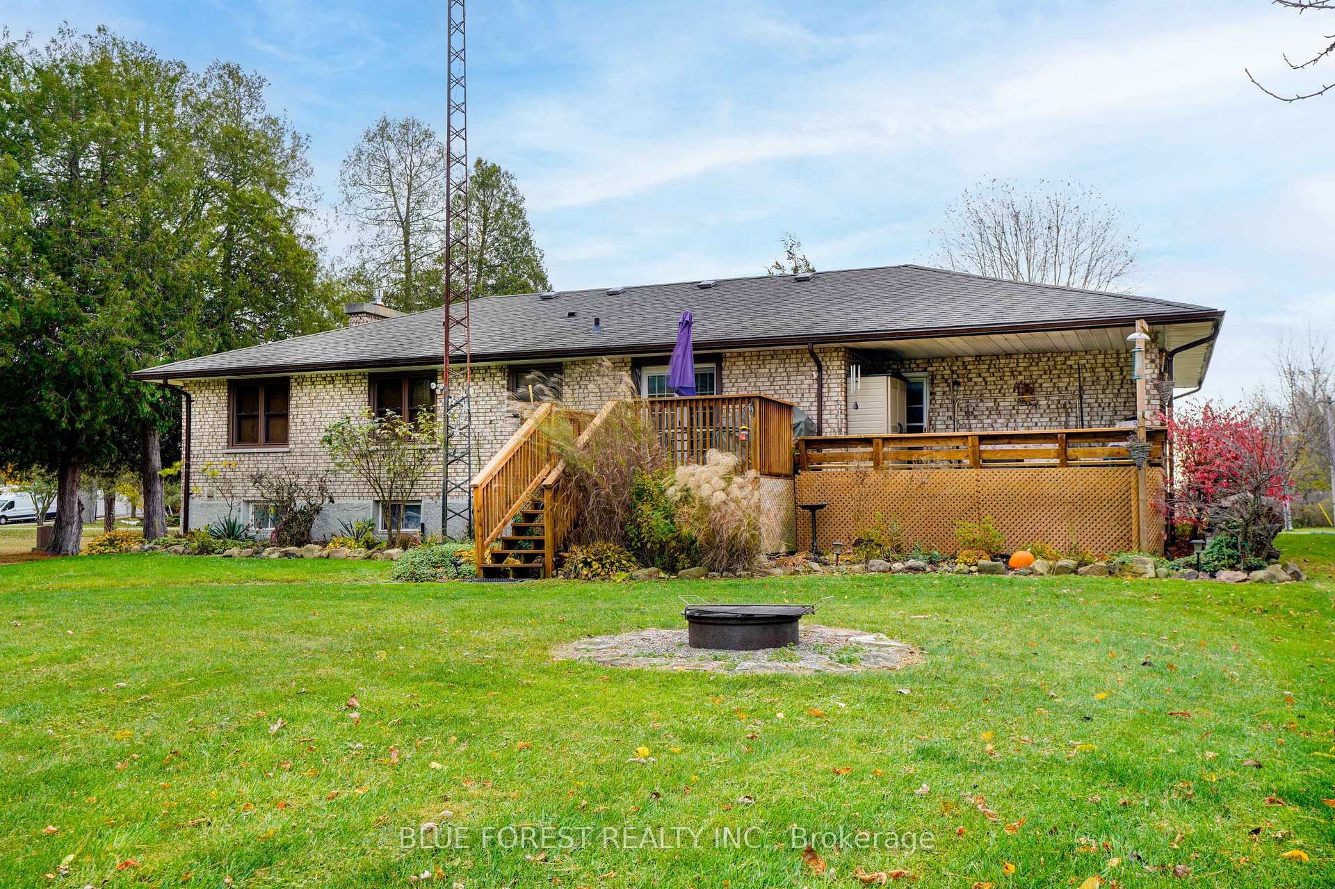 Photo 37 of 24898 Pioneer Line, West Elgin, West Lorne — HOMEH