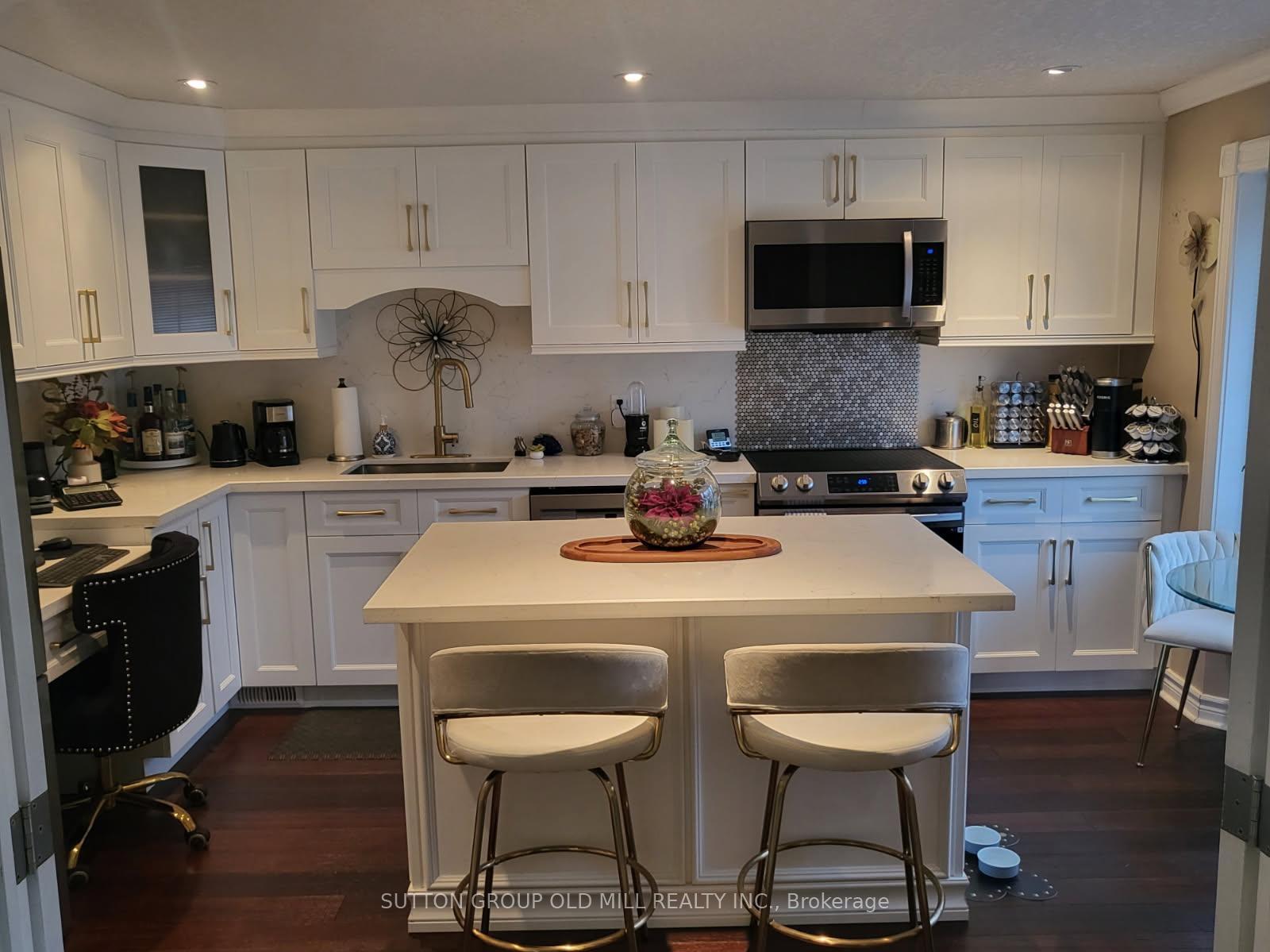 Photo 9 of 255 Erb Street E, Waterloo — HOMEH