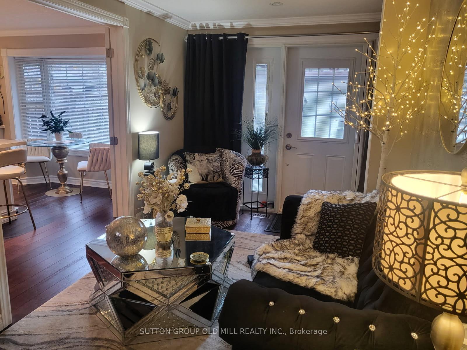 Photo 11 of 255 Erb Street E, Waterloo — HOMEH