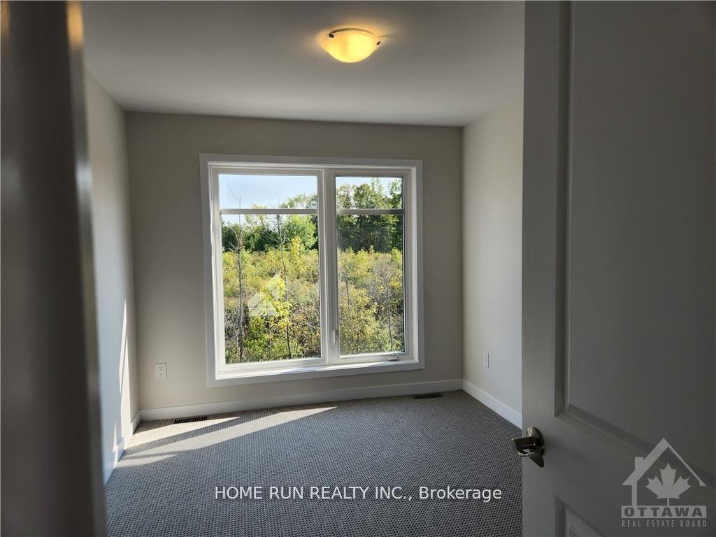 Photo 16 of 226 Tussock pvt, Ottawa, Blossom Park/Kemp Park/Findlay Creek — HOMEH