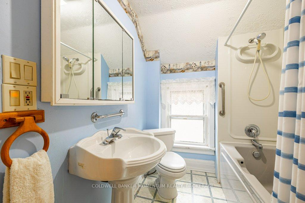 Photo 21 of 51 Sixth Street, Welland, Lincoln/Crowland — HOMEH