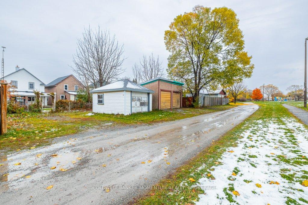 Photo 38 of 51 Sixth Street, Welland, Lincoln/Crowland — HOMEH