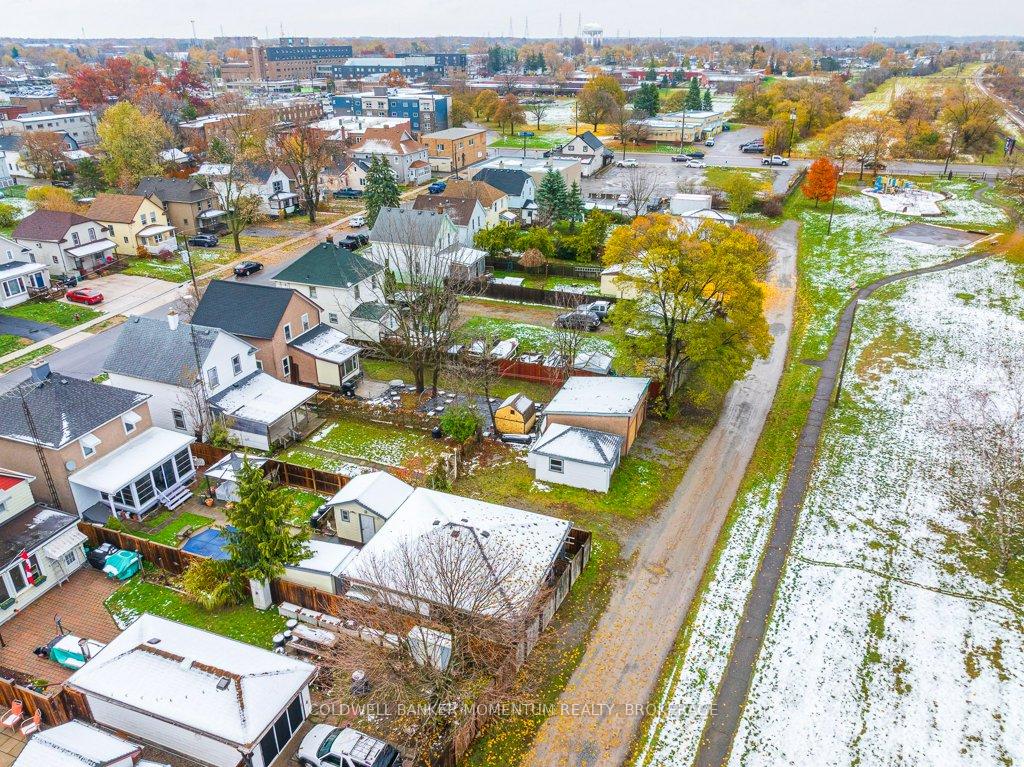 Photo 45 of 51 Sixth Street, Welland, Lincoln/Crowland — HOMEH