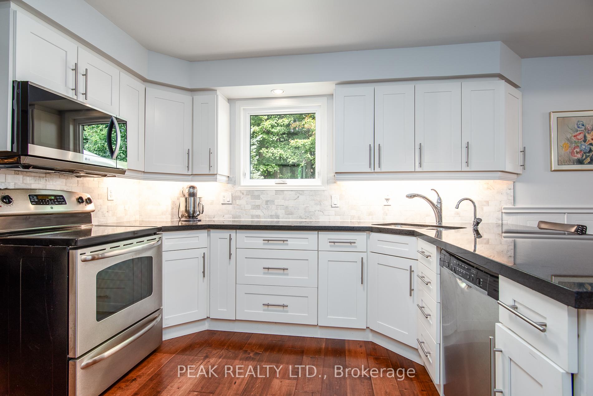 Photo 12 of 500 Foxhill Place, Waterloo, Westvale — HOMEH