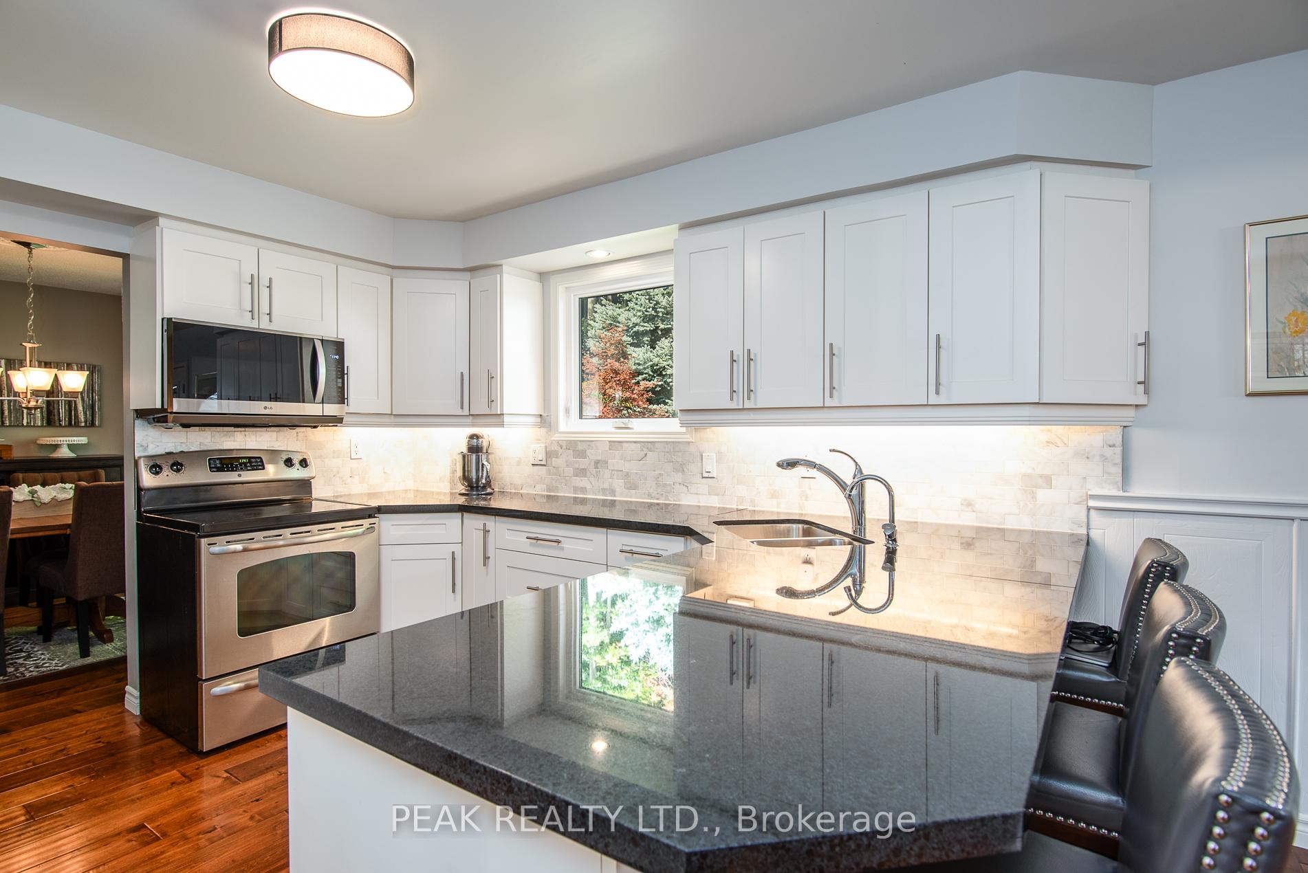 Photo 14 of 500 Foxhill Place, Waterloo, Westvale — HOMEH