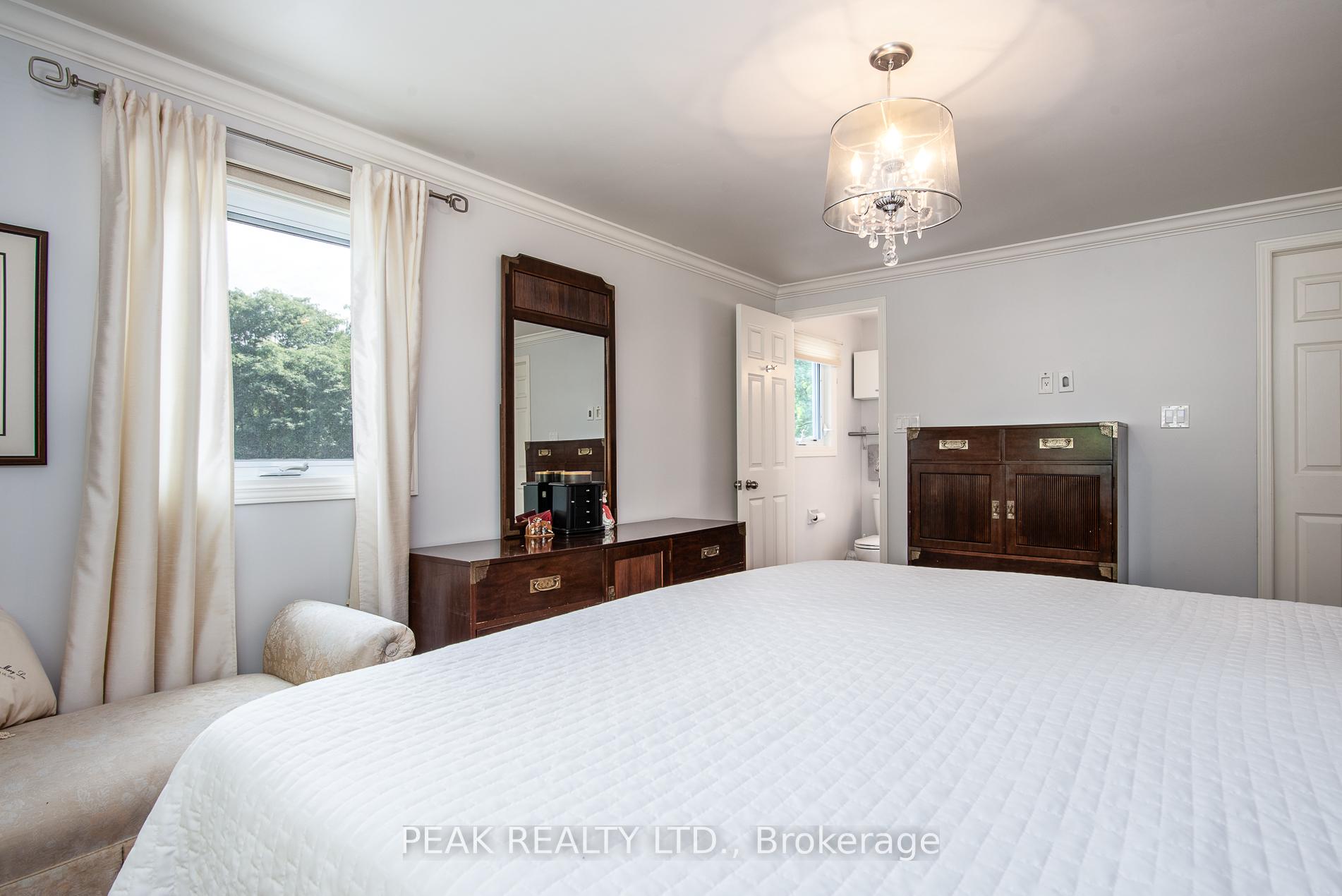 Photo 23 of 500 Foxhill Place, Waterloo, Westvale — HOMEH