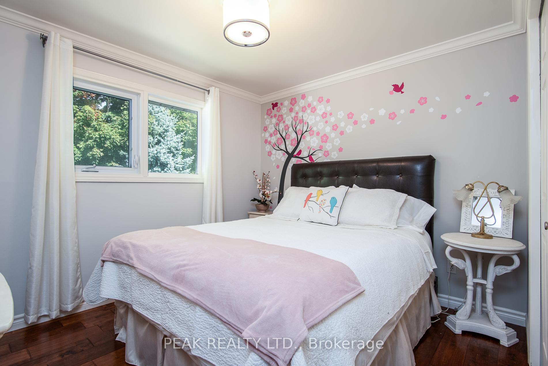 Photo 26 of 500 Foxhill Place, Waterloo, Westvale — HOMEH