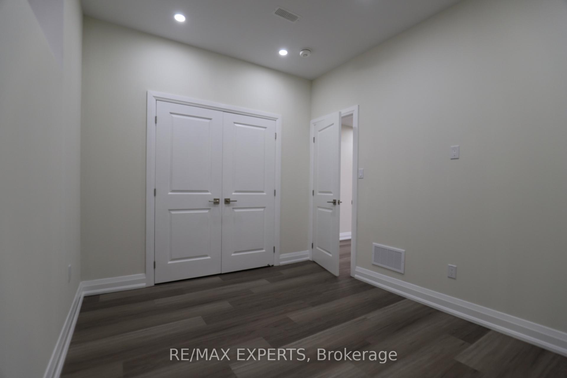 Photo 11 of 108 Ballantyne Boulevard, Vaughan, Vellore Village — HOMEH