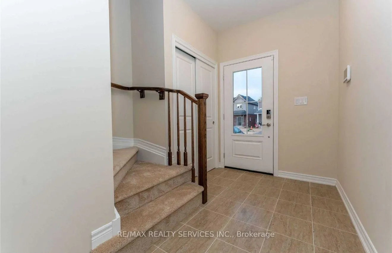 Photo 4 of 26 Sunflower Place, Welland, West Welland — HOMEH