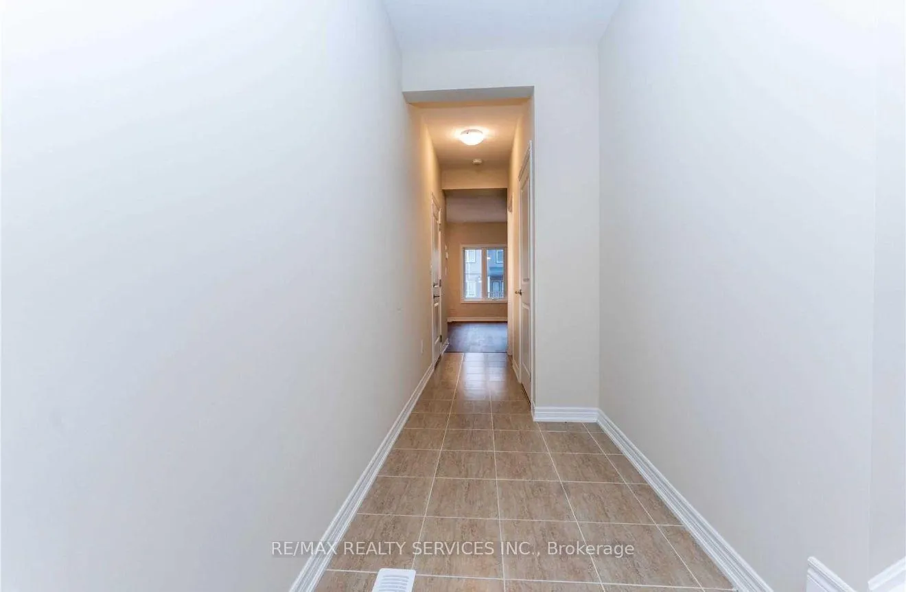 Photo 5 of 26 Sunflower Place, Welland, West Welland — HOMEH