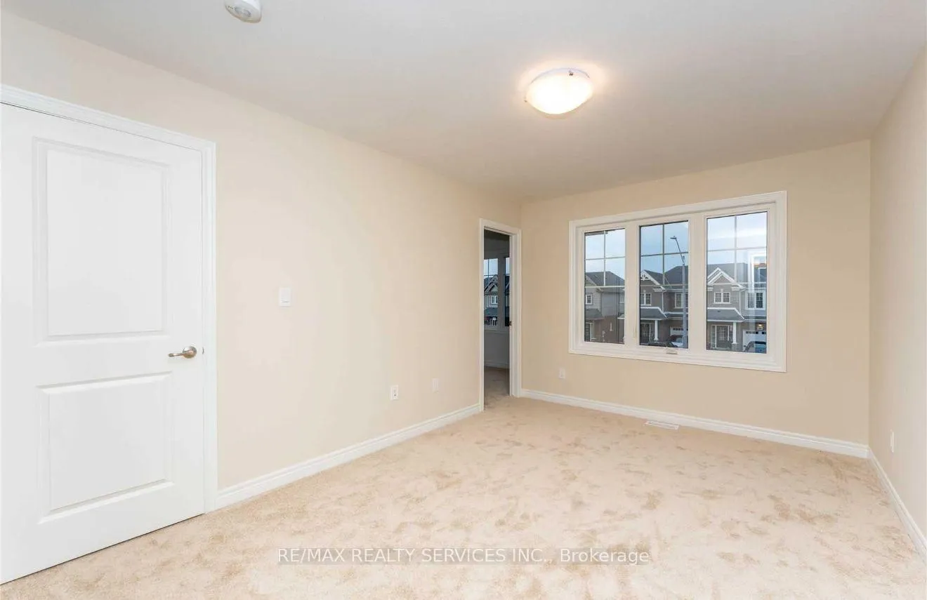 Photo 17 of 26 Sunflower Place, Welland, West Welland — HOMEH