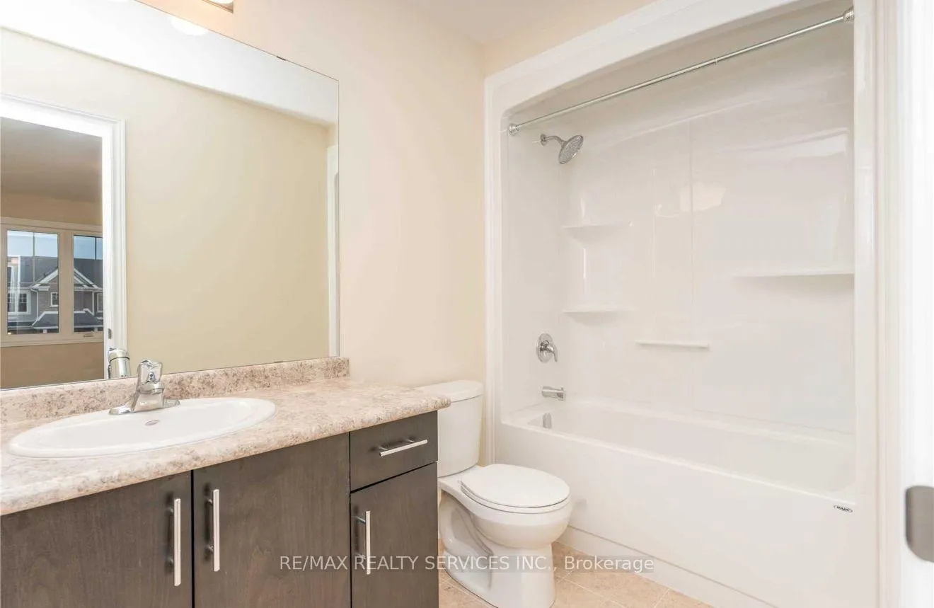 Photo 19 of 26 Sunflower Place, Welland, West Welland — HOMEH