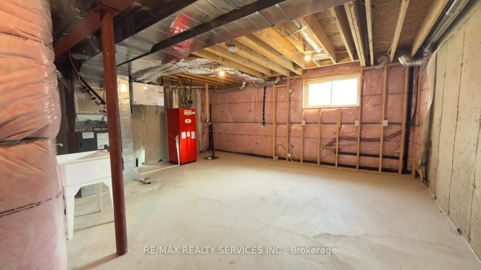 Photo 26 of 26 Sunflower Place, Welland, West Welland — HOMEH