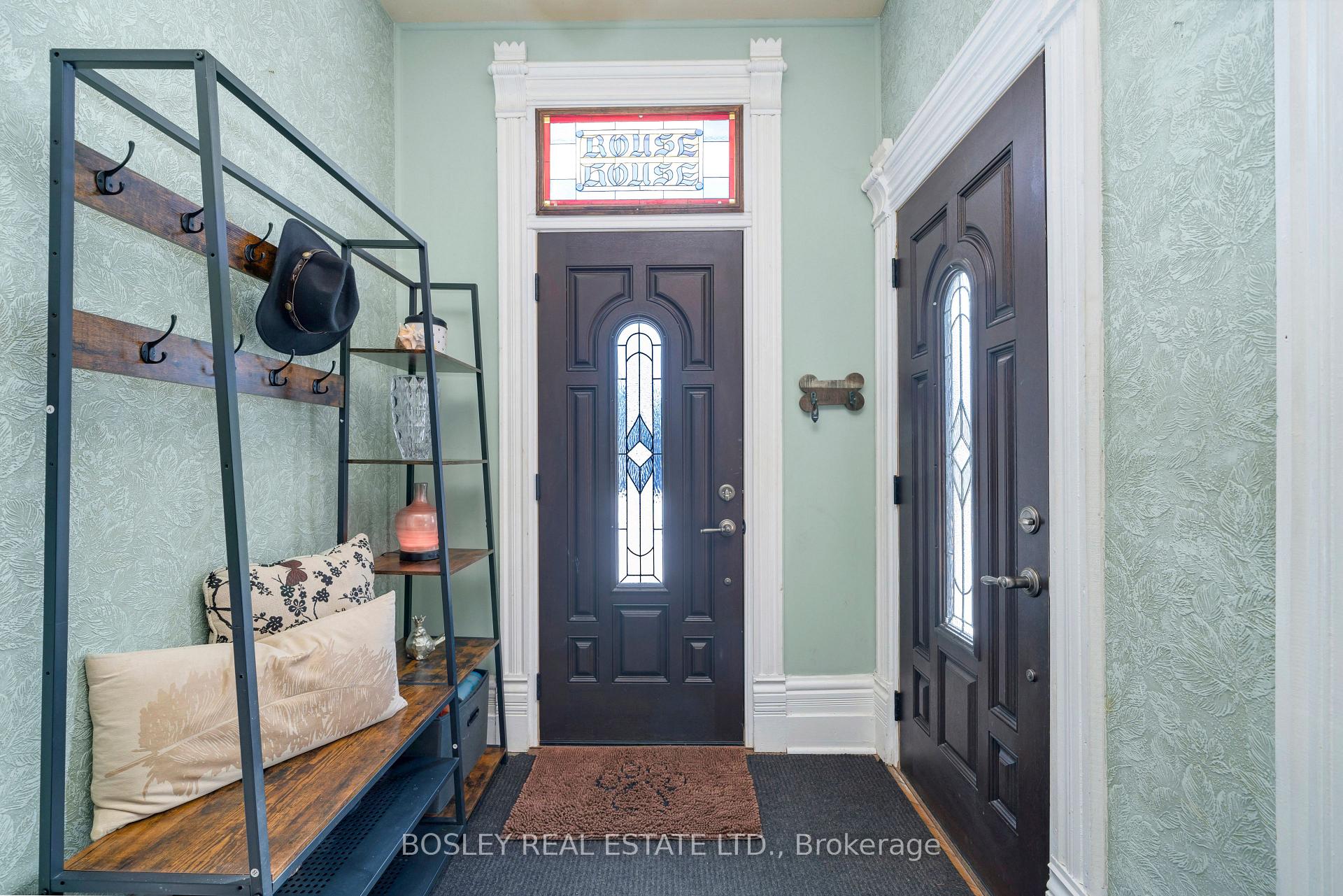 Photo 32 of 34 McKibbon Avenue, Amaranth, Rural Amaranth — HOMEH