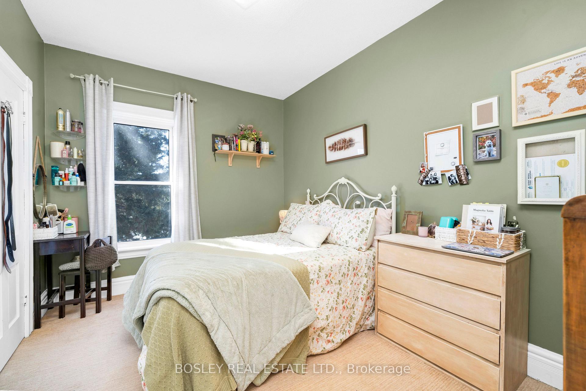 Photo 36 of 34 McKibbon Avenue, Amaranth, Rural Amaranth — HOMEH