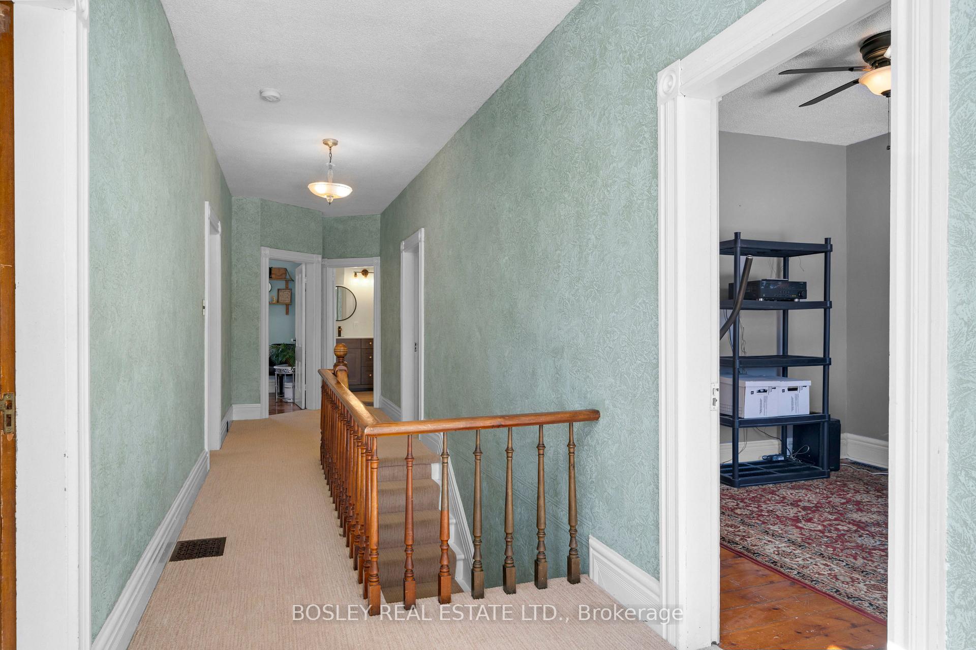 Photo 42 of 34 McKibbon Avenue, Amaranth, Rural Amaranth — HOMEH