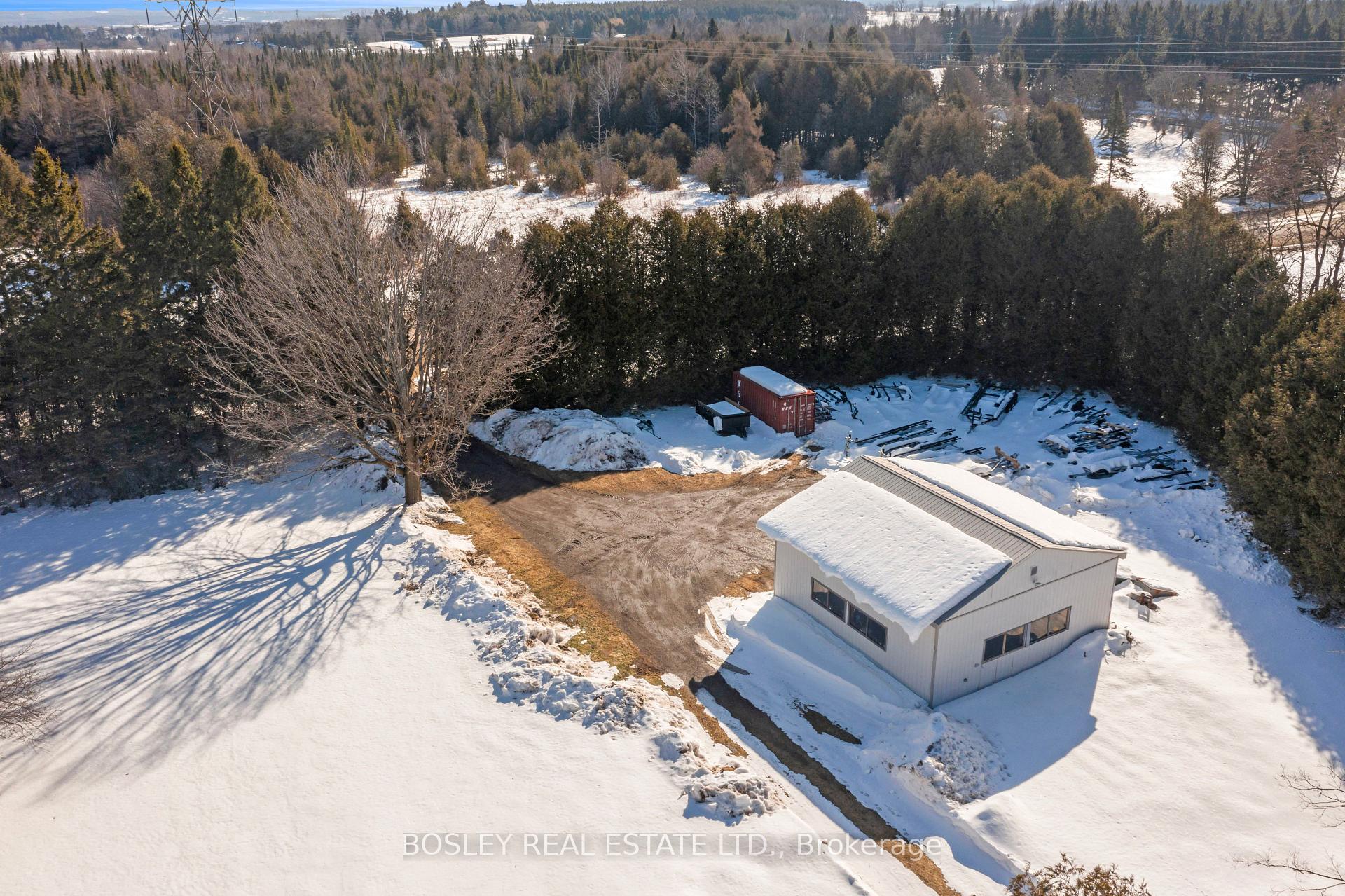 Photo 43 of 34 McKibbon Avenue, Amaranth, Rural Amaranth — HOMEH