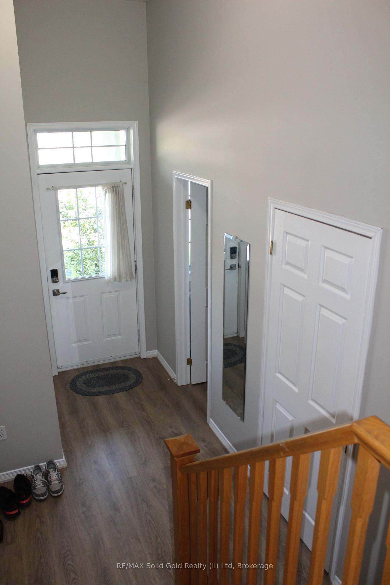 Photo 4 of 565 Violet Street, Waterloo — HOMEH