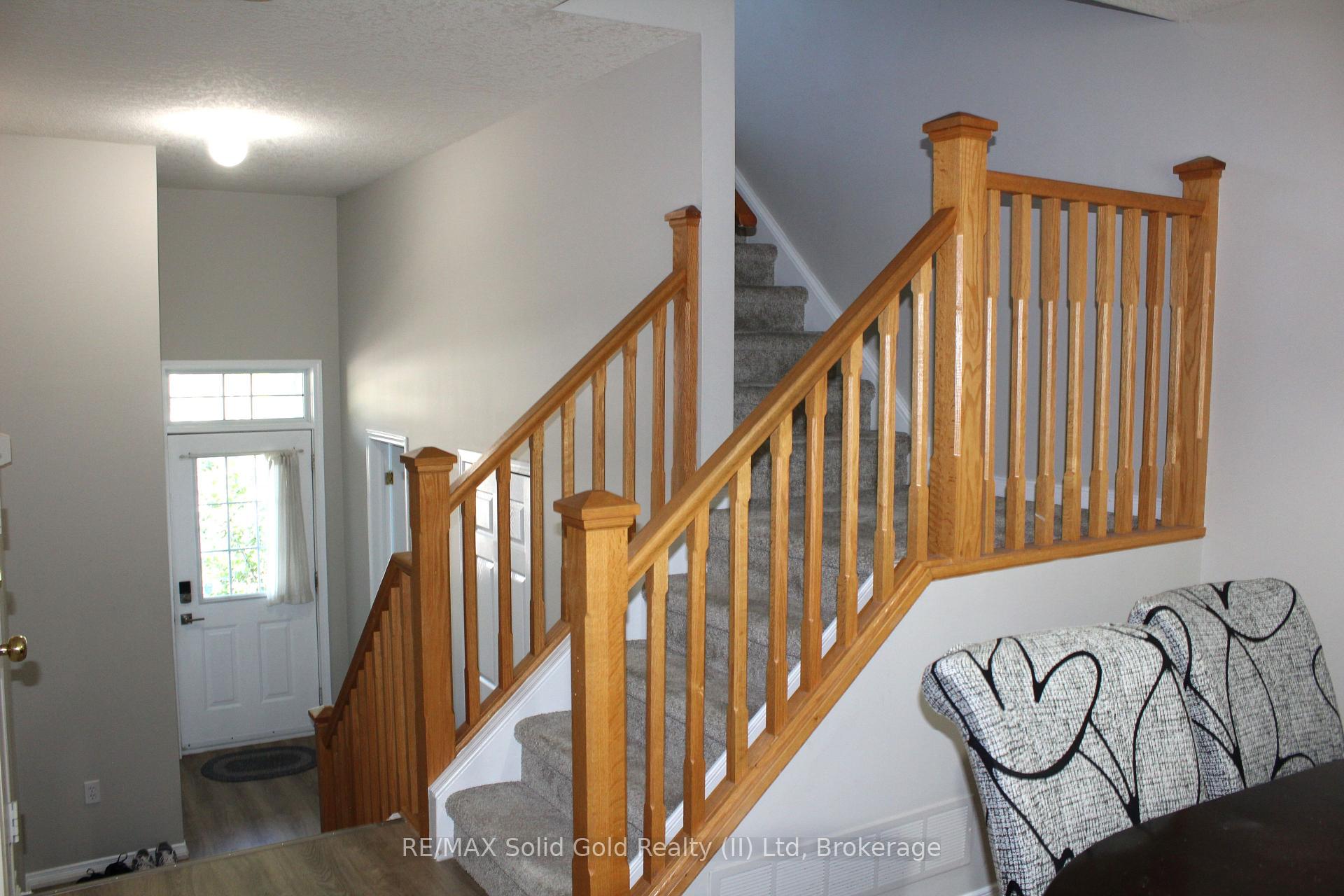 Photo 10 of 565 Violet Street, Waterloo — HOMEH