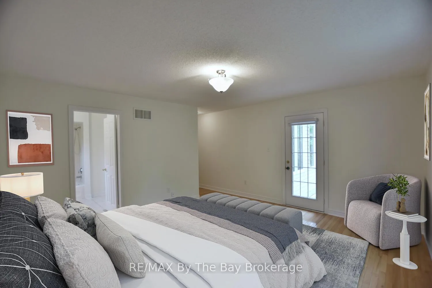 Photo 34 of 7 Meadowood Drive, Wasaga Beach — HOMEH