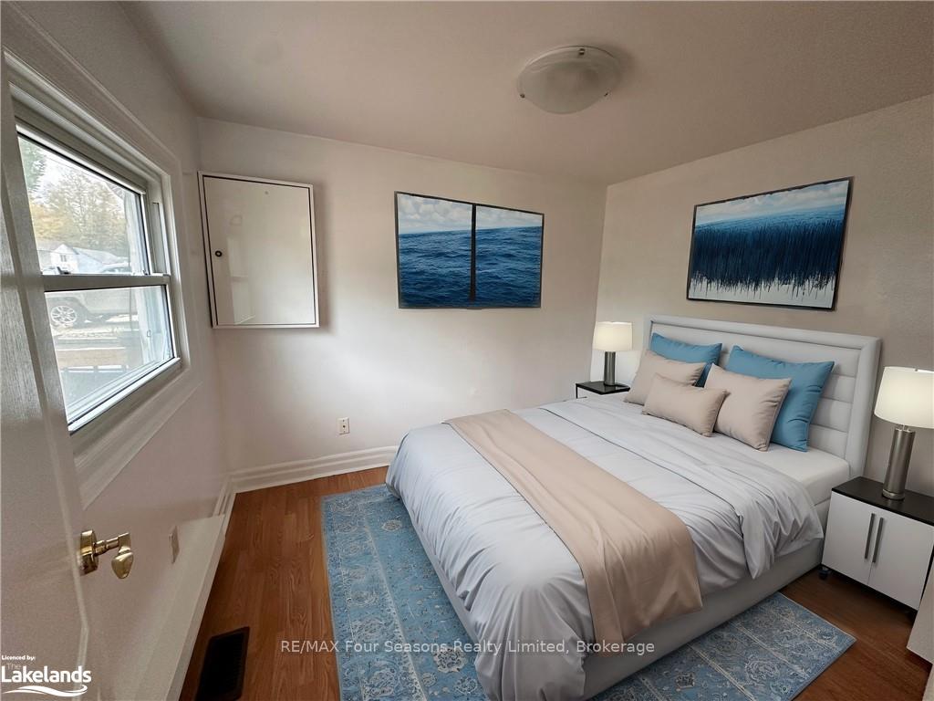 Photo 16 of 30 64th Street N, Wasaga Beach — HOMEH