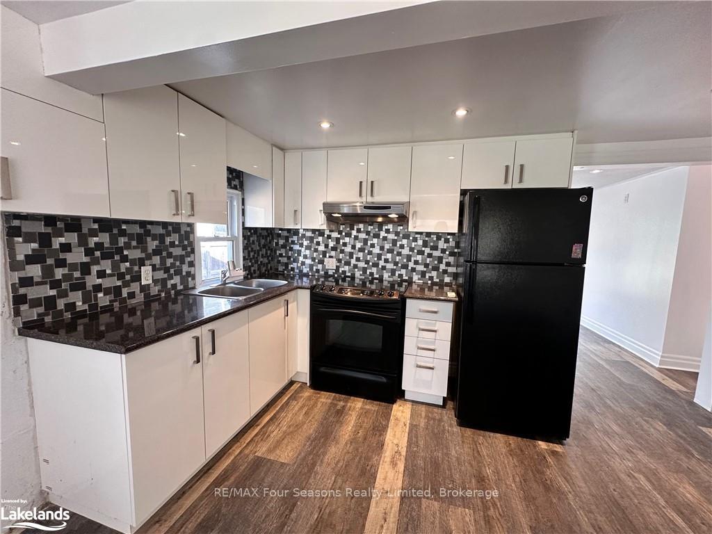 Photo 28 of 30 64th Street N, Wasaga Beach — HOMEH