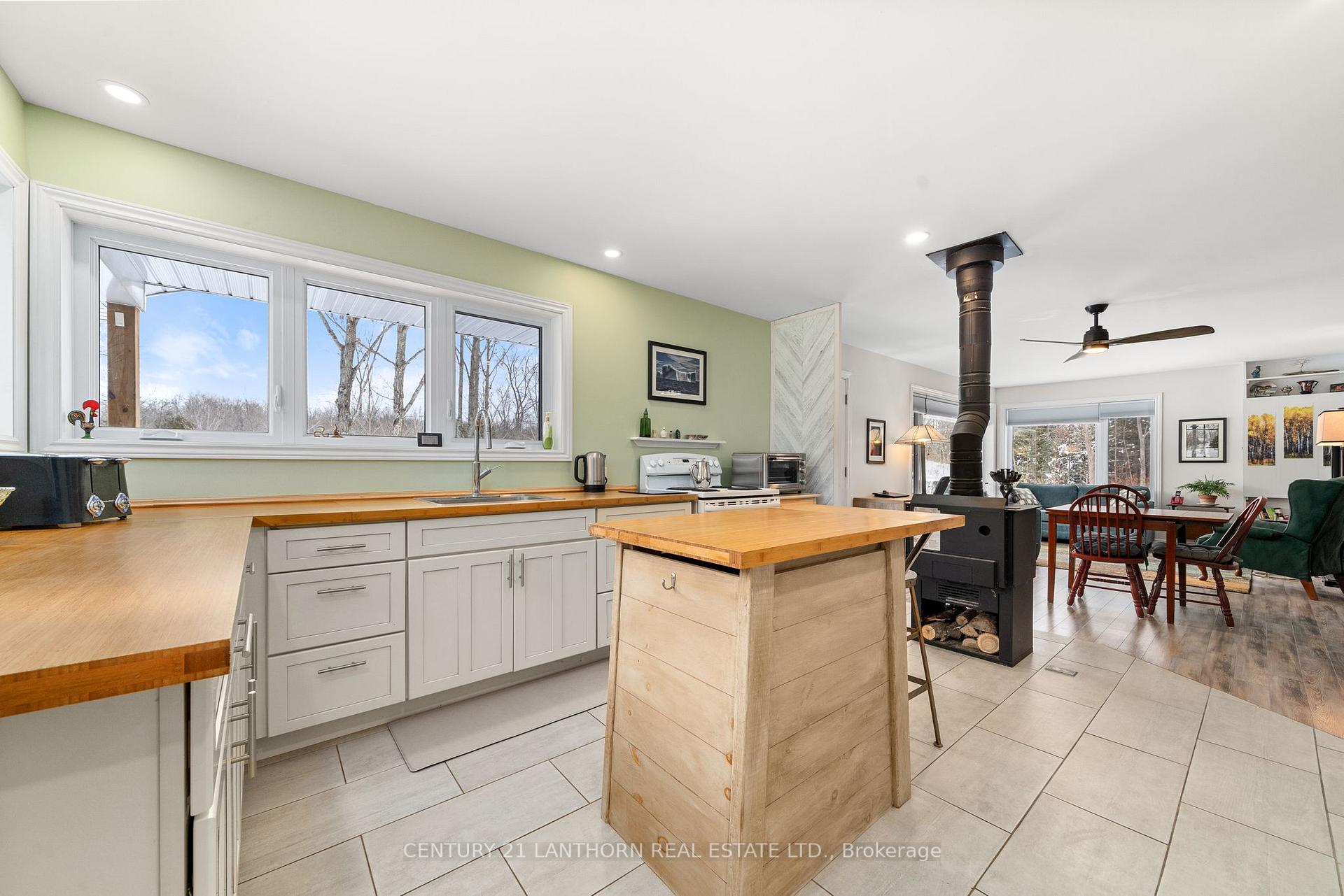 Photo 24 of 2653 Moneymore Road, Tweed, Hungerford (Twp) — HOMEH