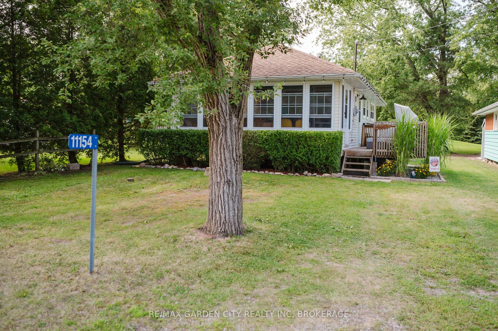 Photo 4 of 11154 Churchill Avenue, Wainfleet, Lakeshore — HOMEH