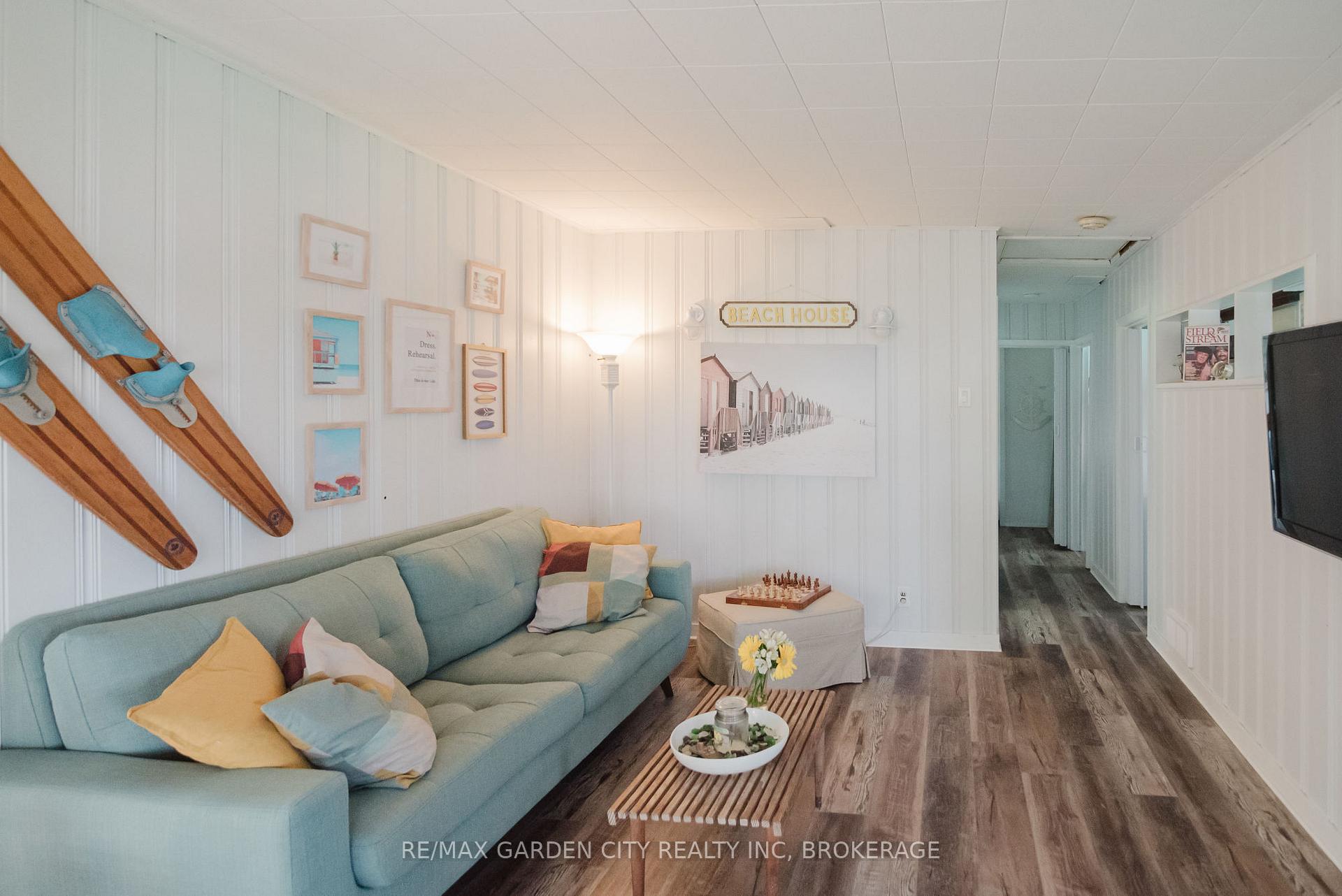 Photo 19 of 11154 Churchill Avenue, Wainfleet, Lakeshore — HOMEH