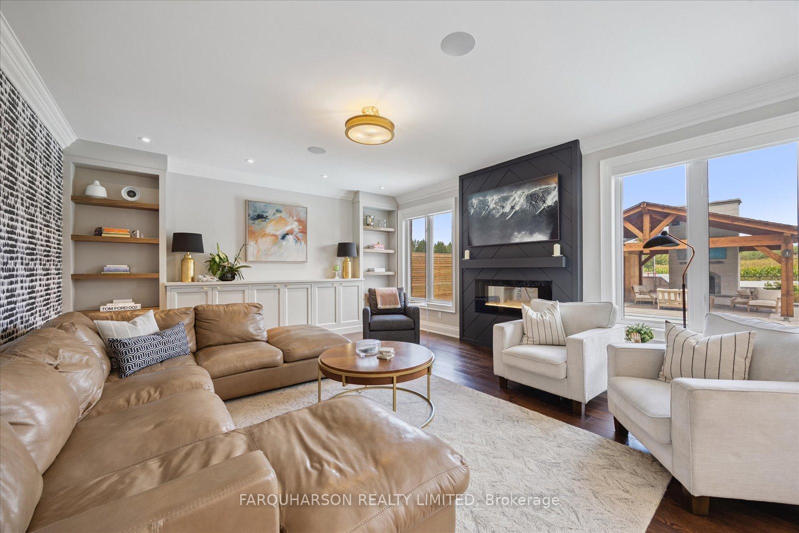 Photo 13 of 28 Wyndance Way, Uxbridge, Rural Uxbridge — HOMEH