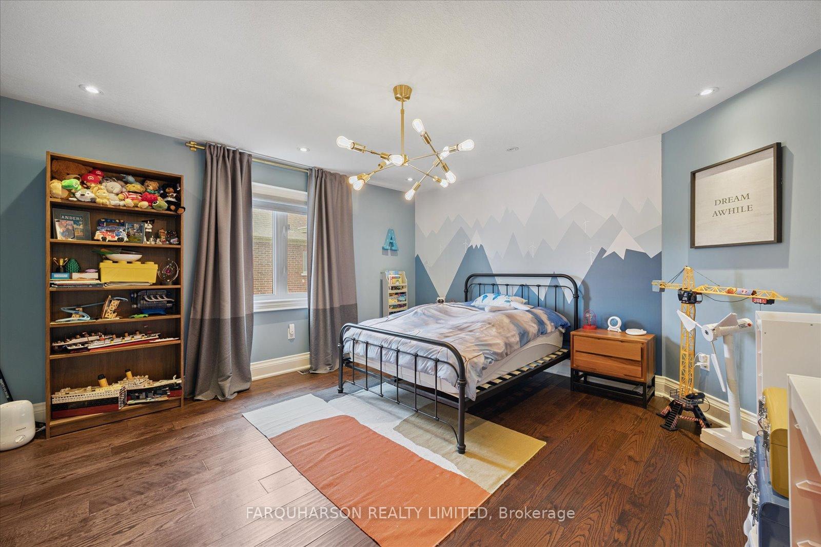 Photo 22 of 28 Wyndance Way, Uxbridge, Rural Uxbridge — HOMEH