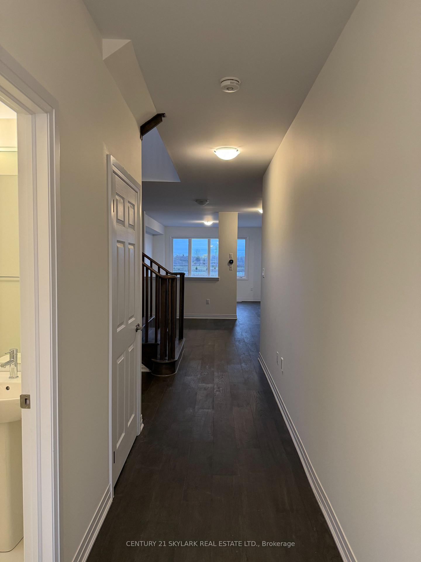 Photo 5 of 144 Aviron Crescent, Welland, Dain City — HOMEH