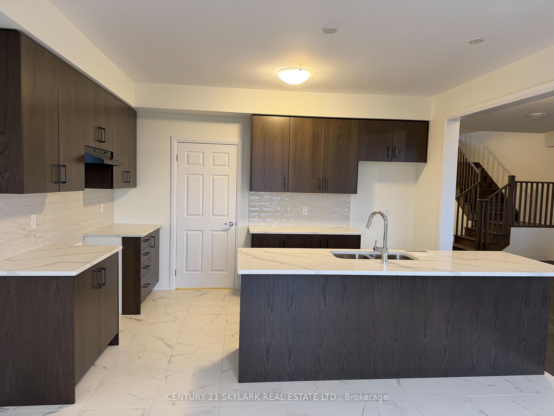 Photo 14 of 144 Aviron Crescent, Welland, Dain City — HOMEH