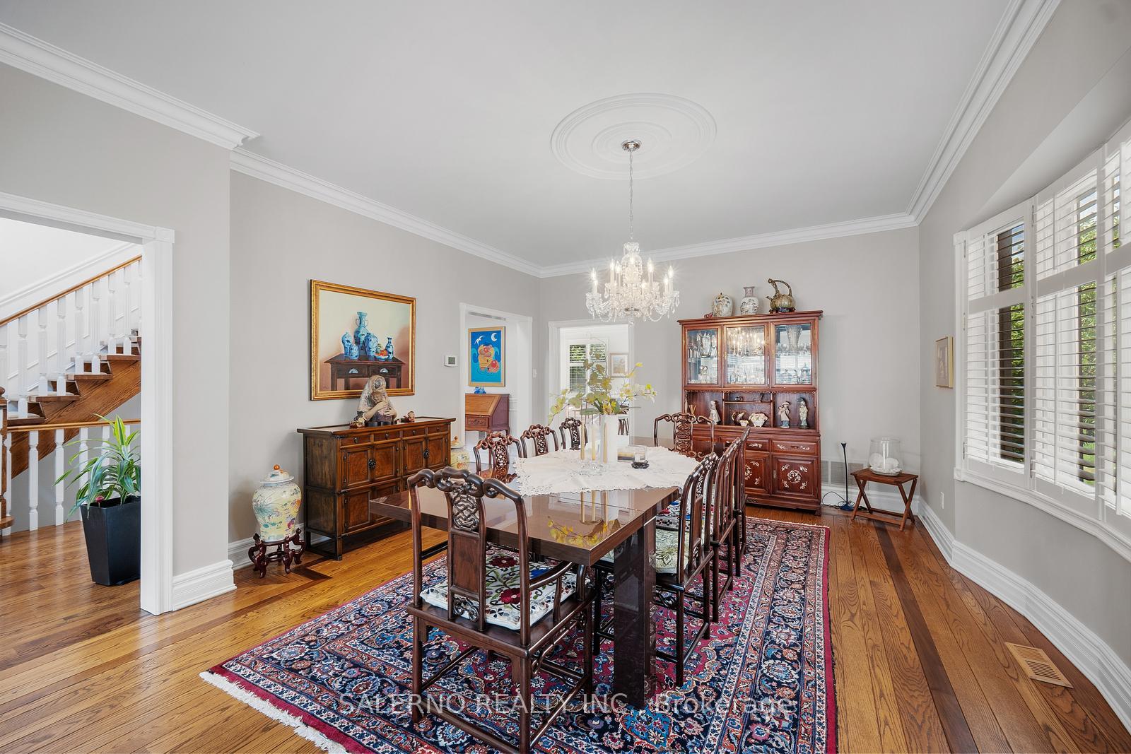 Photo 18 of 32 Donna Mae Crescent, Vaughan, Crestwood-Springfarm-Yorkhill — HOMEH