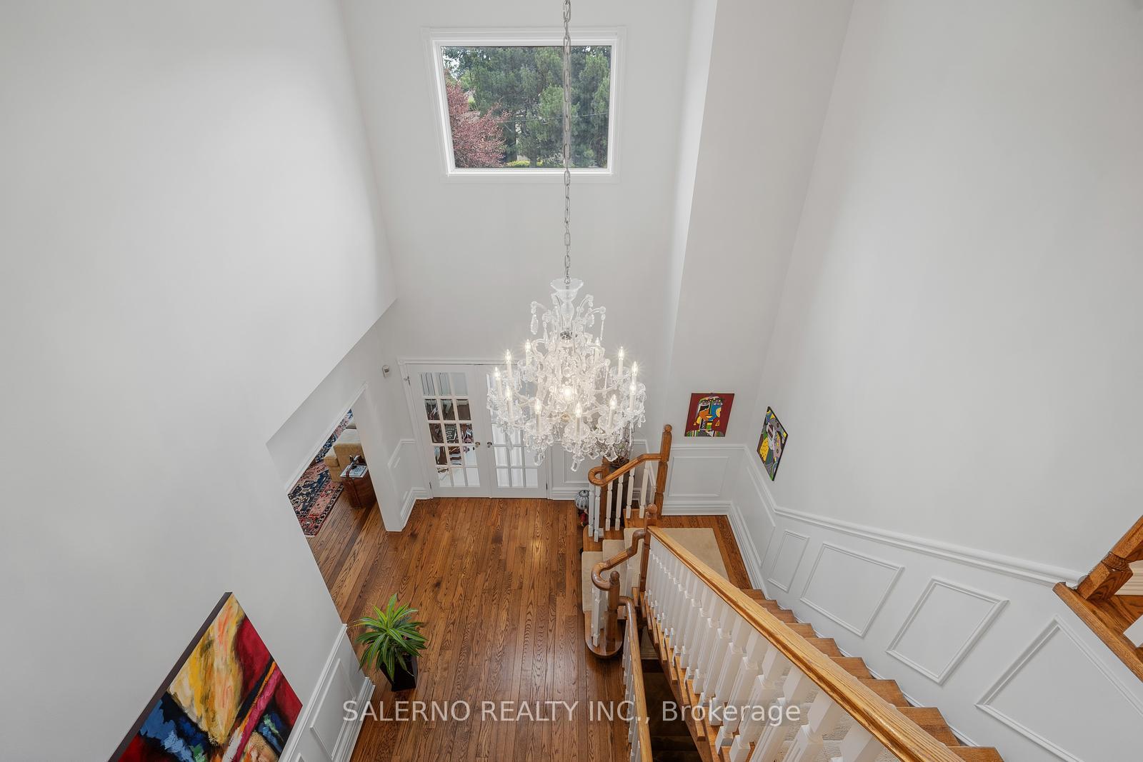 Photo 20 of 32 Donna Mae Crescent, Vaughan, Crestwood-Springfarm-Yorkhill — HOMEH