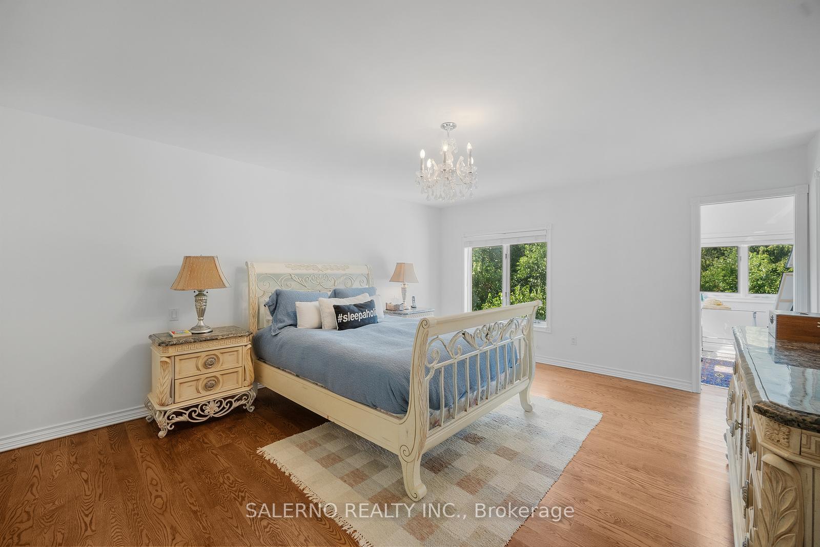 Photo 22 of 32 Donna Mae Crescent, Vaughan, Crestwood-Springfarm-Yorkhill — HOMEH
