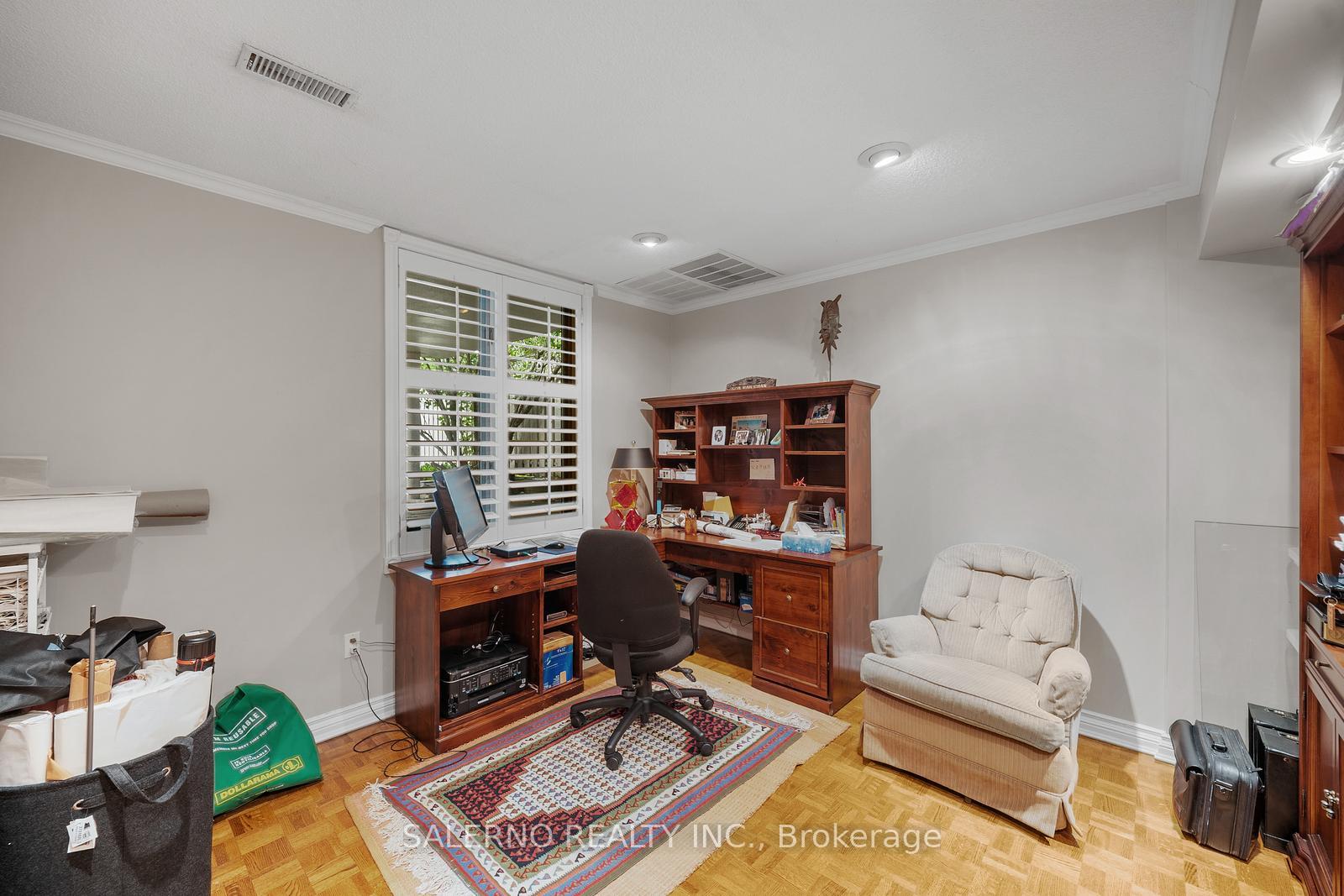 Photo 39 of 32 Donna Mae Crescent, Vaughan, Crestwood-Springfarm-Yorkhill — HOMEH