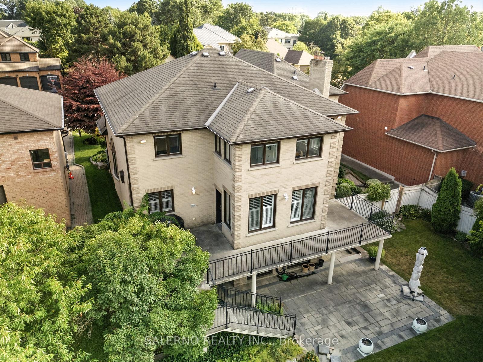 Photo 47 of 32 Donna Mae Crescent, Vaughan, Crestwood-Springfarm-Yorkhill — HOMEH