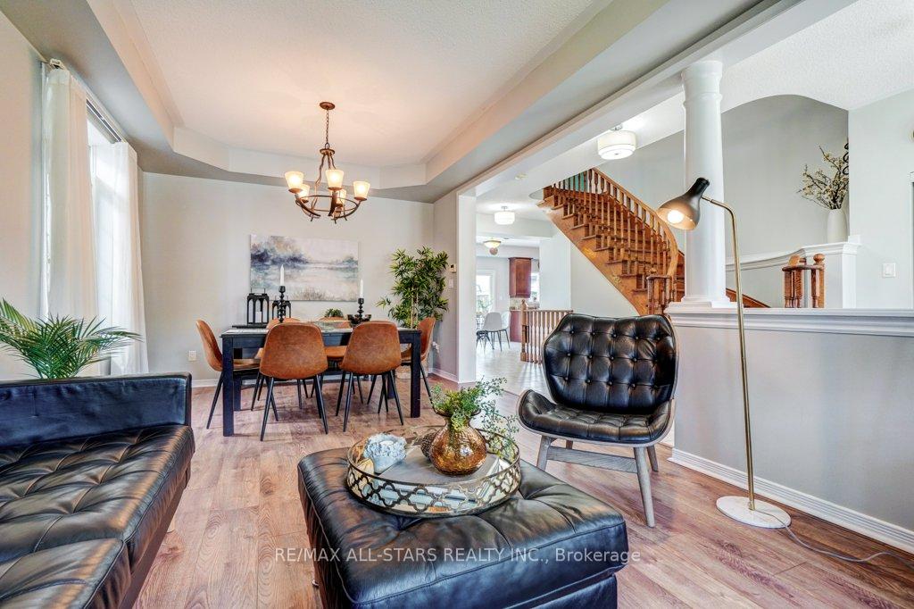 Photo 6 of 54 Cosmos Avenue, Uxbridge — HOMEH