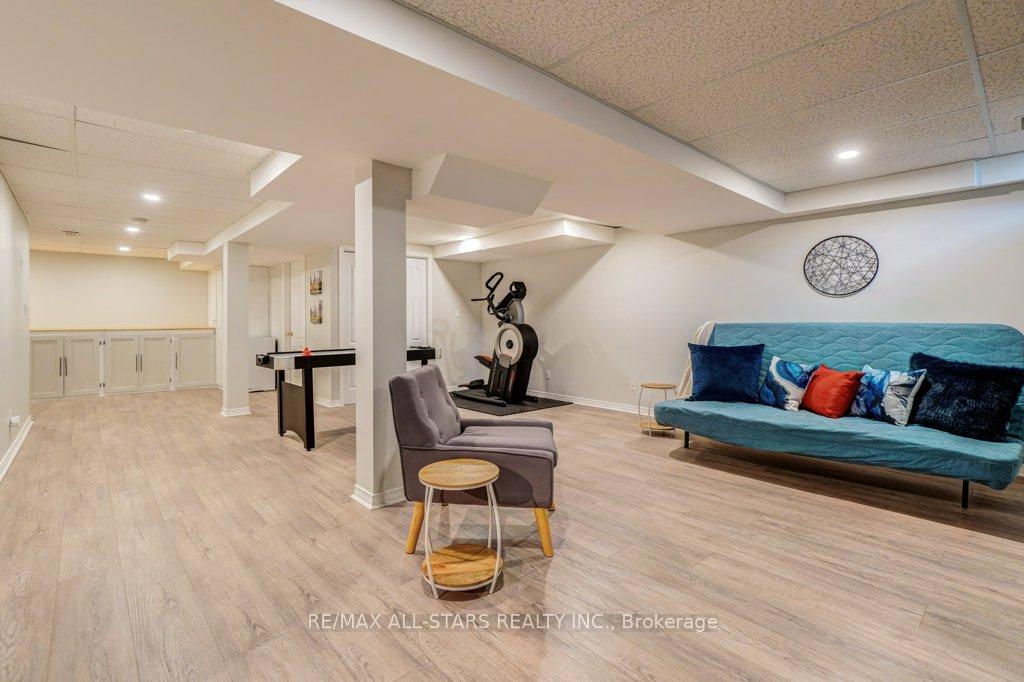 Photo 30 of 54 Cosmos Avenue, Uxbridge — HOMEH