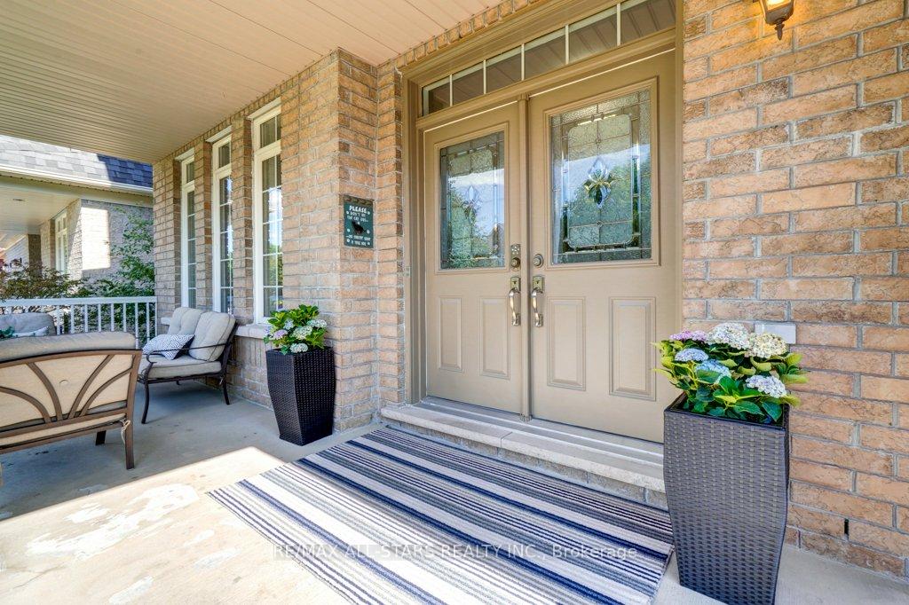 Photo 33 of 54 Cosmos Avenue, Uxbridge — HOMEH
