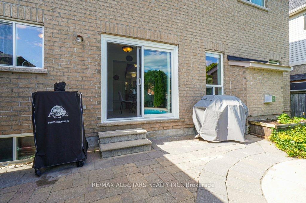 Photo 36 of 54 Cosmos Avenue, Uxbridge — HOMEH