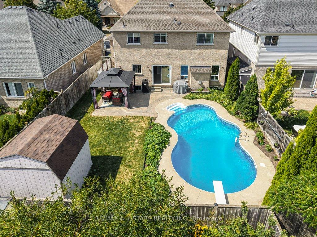 Photo 38 of 54 Cosmos Avenue, Uxbridge — HOMEH