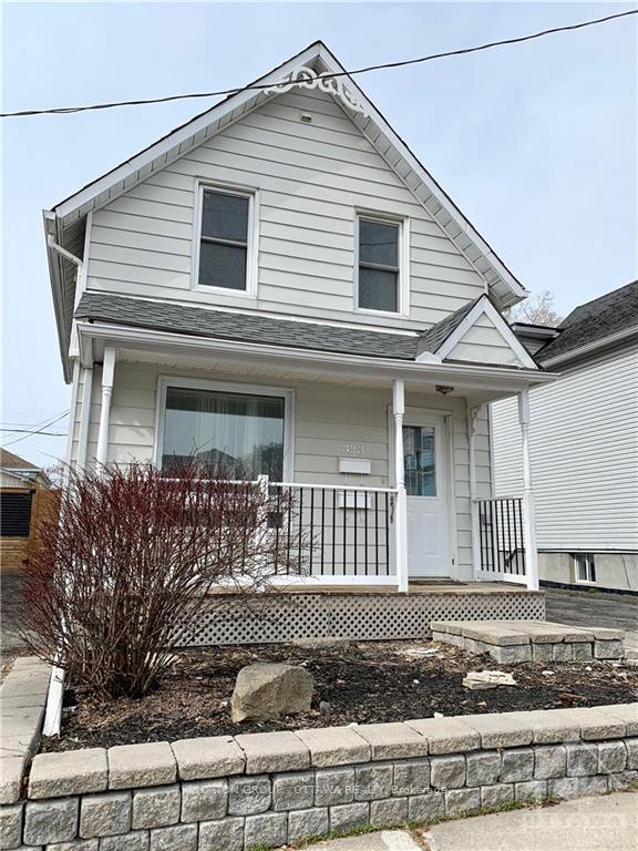 Front of 323 Montfort Street