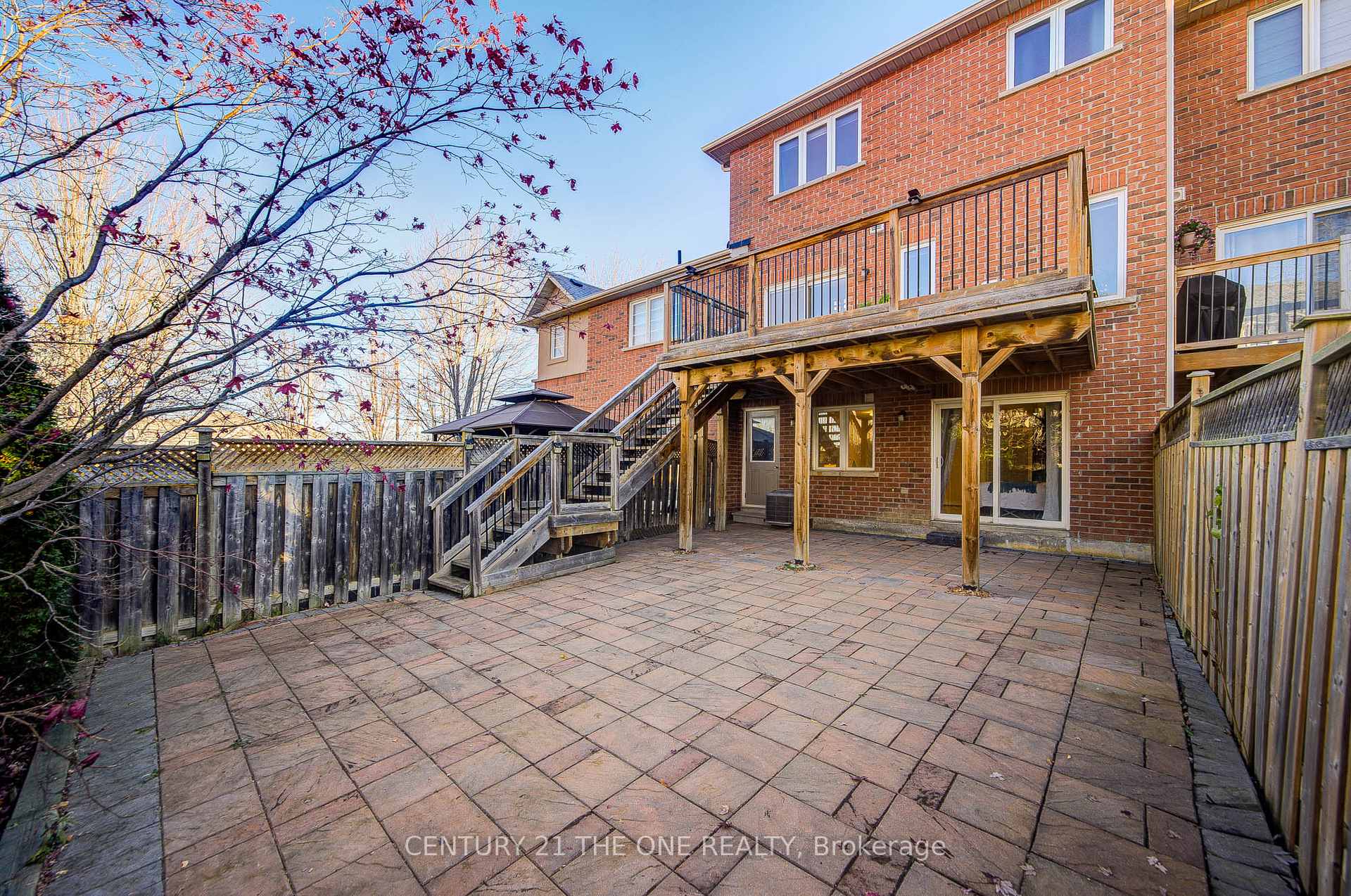 Photo 25 of 46 Mistywood Crescent, Vaughan, Patterson — HOMEH