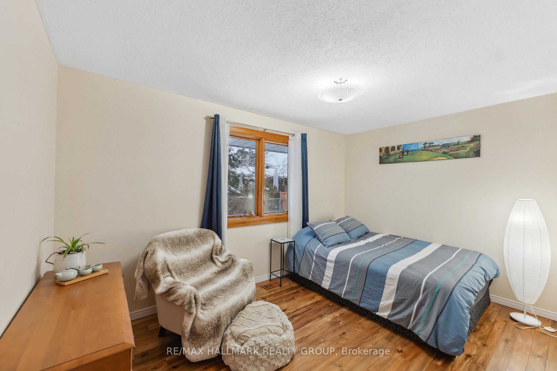 Photo 15 of 619 Clancy Street, Ottawa, Beacon Hill North — HOMEH