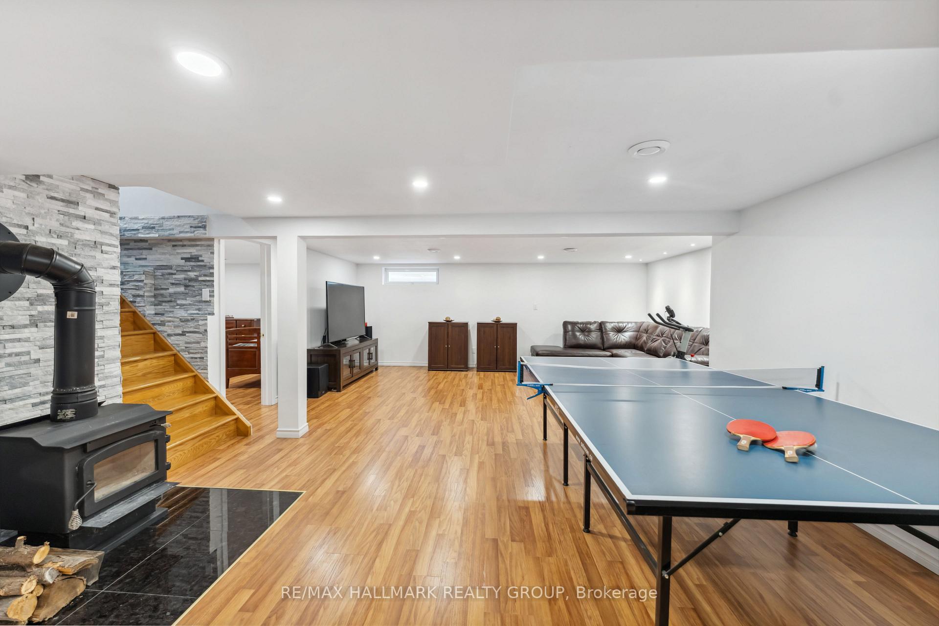 Photo 18 of 619 Clancy Street, Ottawa, Beacon Hill North — HOMEH