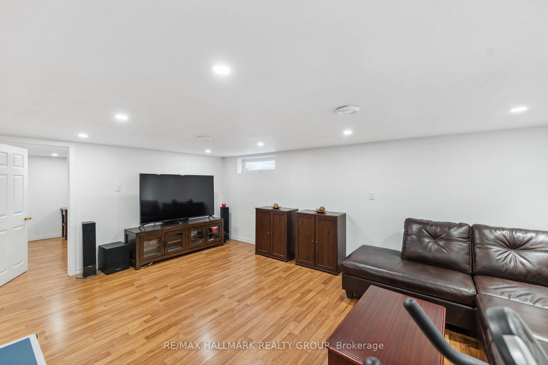 Photo 21 of 619 Clancy Street, Ottawa, Beacon Hill North — HOMEH
