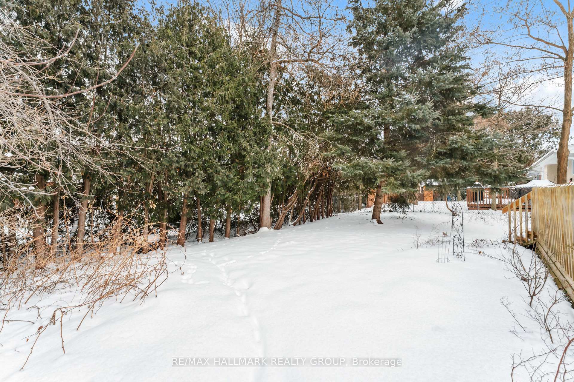 Photo 28 of 619 Clancy Street, Ottawa, Beacon Hill North — HOMEH