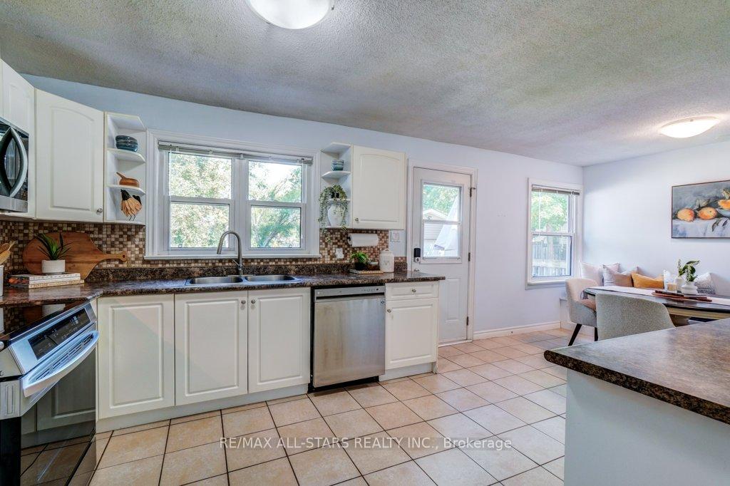 Photo 8 of 203 East Street, Uxbridge — HOMEH